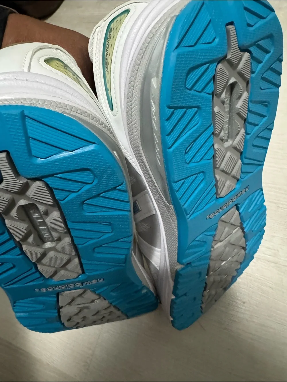 New Balance Women’s 1540 V2 Running Shoes‎